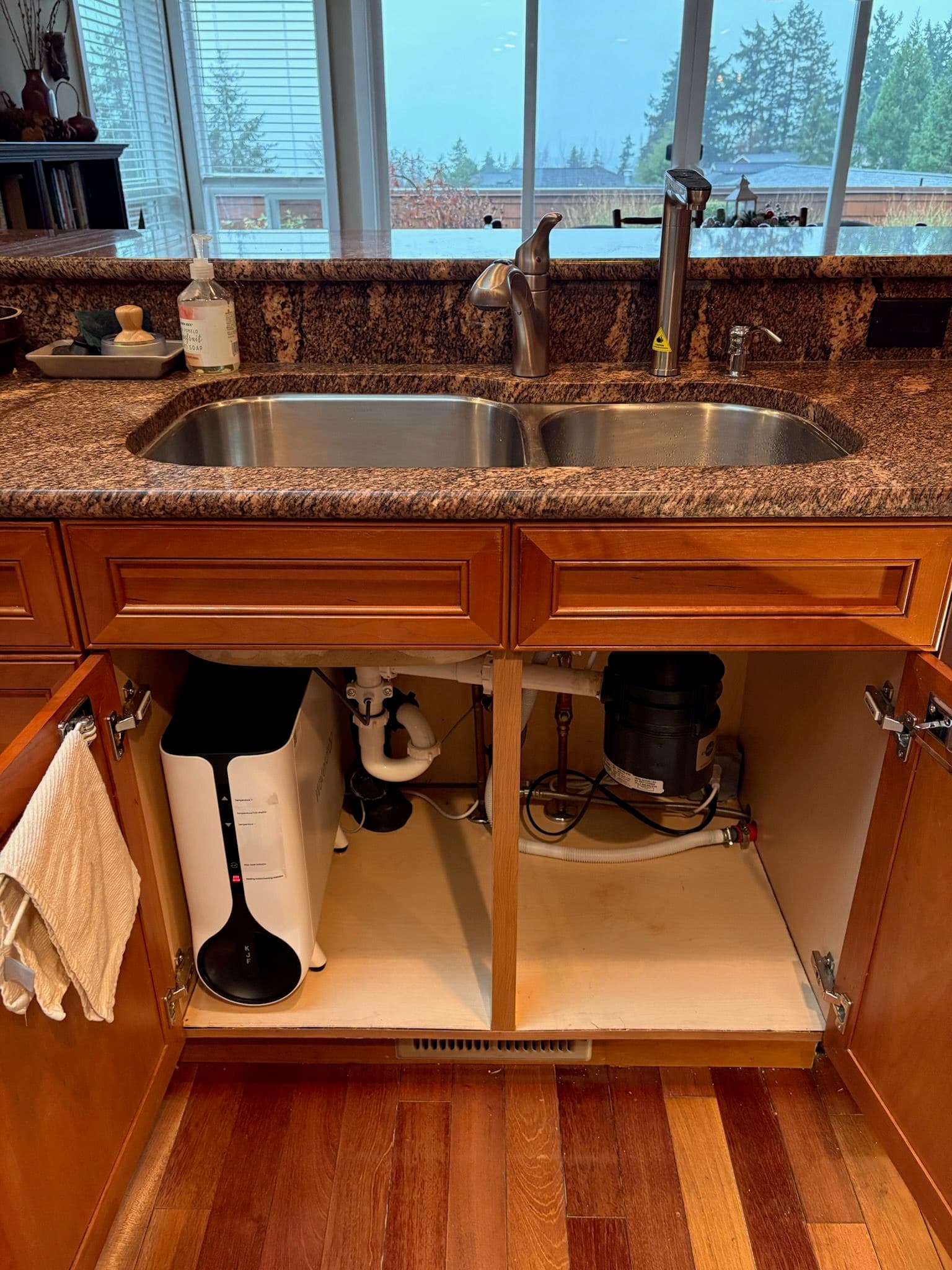 Kitchen Upgrade with Smart Faucet and Reverse Osmosis image